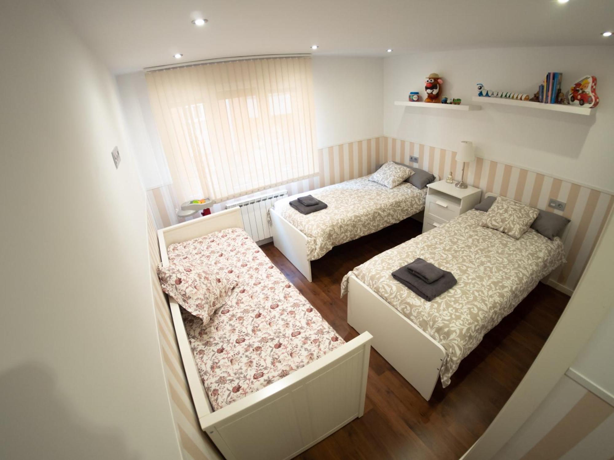 Piso Centrico "Villa Revallines" Oviedo Zewnętrze zdjęcie